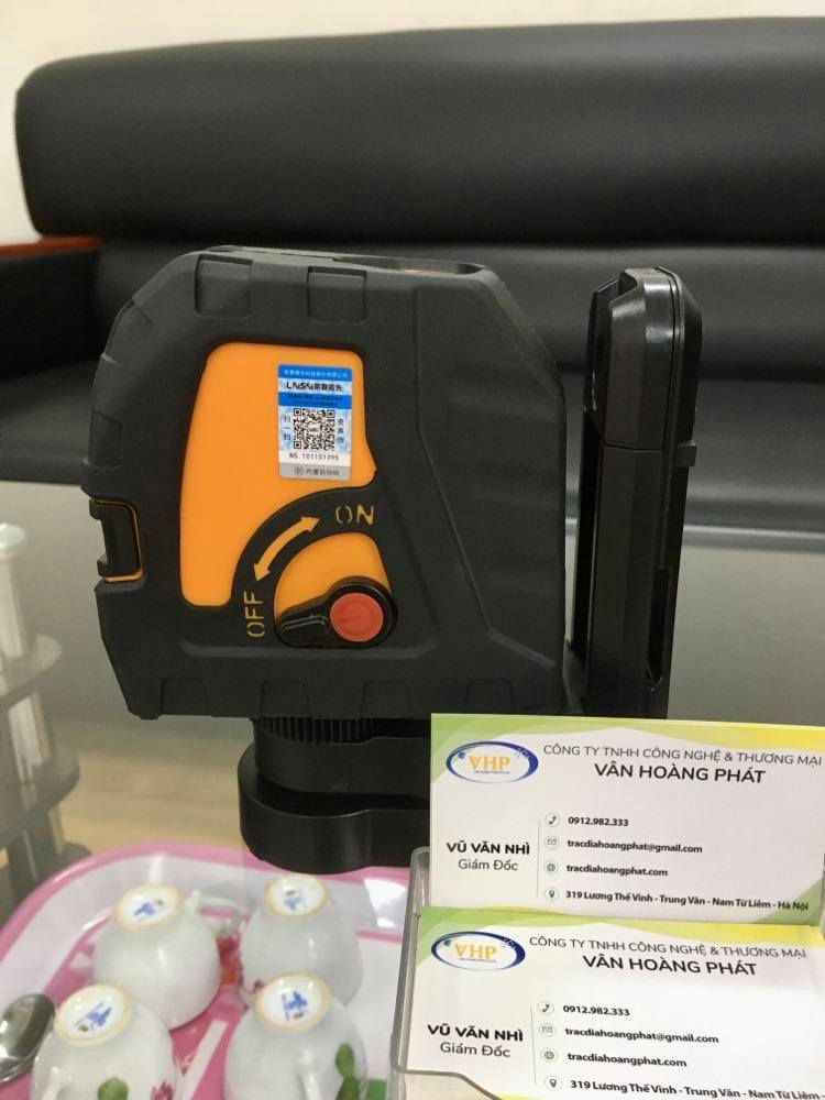 may-can-bang-laser-tia-xanh-laisai-lsg609s/