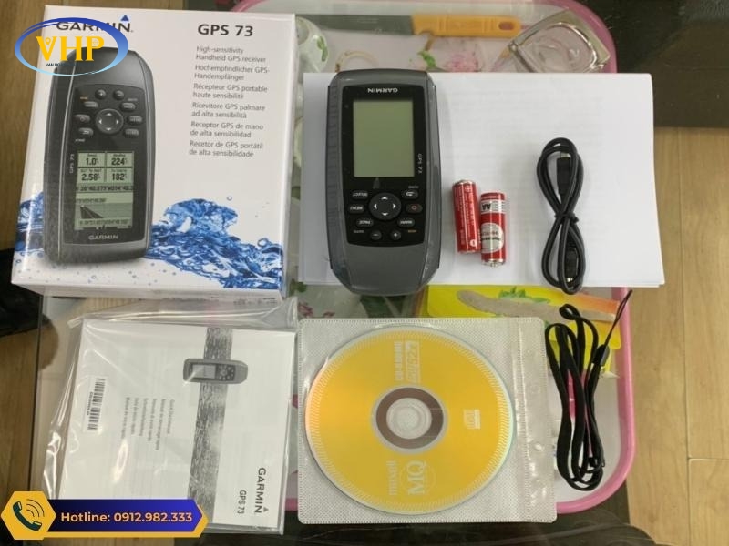 Trọn bộ máy định vị cầm tay Garmin GPS 73