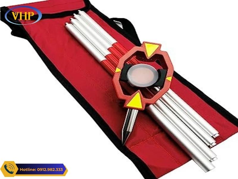 Phân biệt gương mini Leica chính hãn