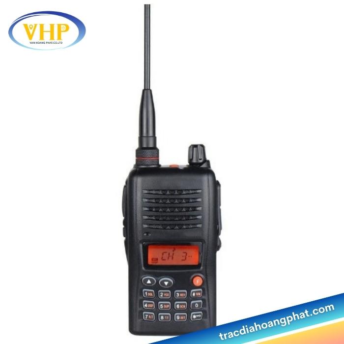 Máy bộ đàm Motorola GP-950Plus: Mạnh mẽ với cự ly liên lạc rộng