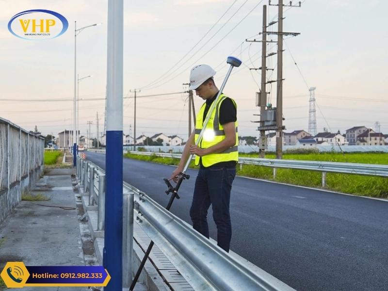 Máy GPS RTK Dùng Đo Khảo Sát Với Công Nghệ IMU Bù Nghiêng Lên Đến 60 Độ