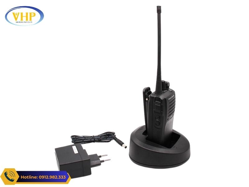 Tính năng đặc biệt của máy bộ đàm VX-261