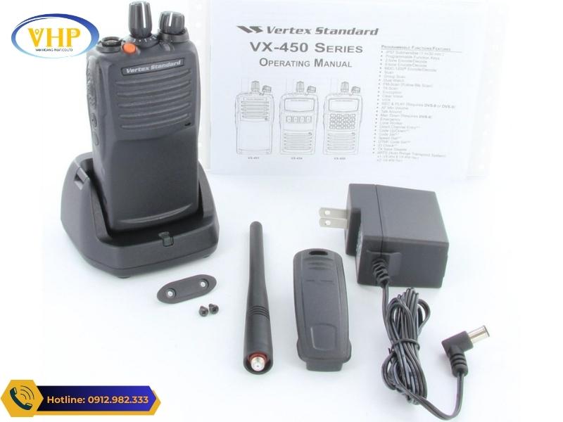 Fullbox Máy bộ đàm Vertex Standard VX-451