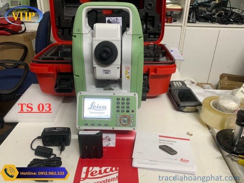 Máy toàn đạc điện tử Leica TS03 với khả năng đo xa không gương 500m