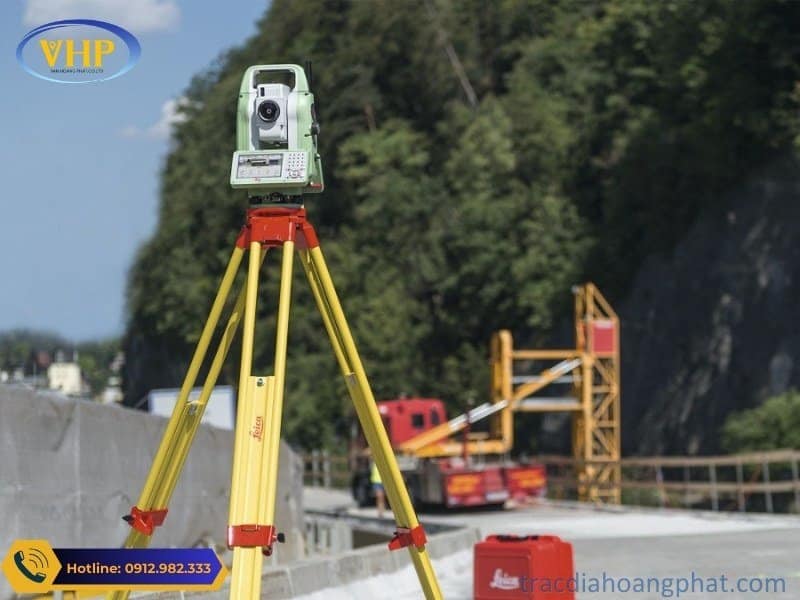 Máy toàn đạc điện tử Leica TS10 Chính Hãng