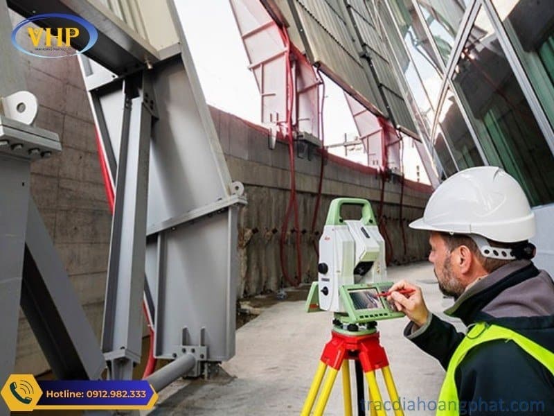 Leica Nova TS60 chủ yếu được dùng để đo kiểm tra độ biến dạng, khống chế thi công các công trình