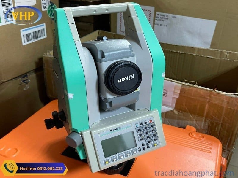 Máy toàn đạc điện tử Nikon XS là dòng máy chất lượng cao