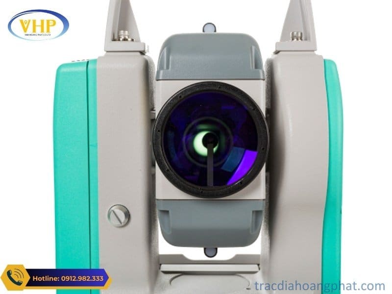 Chất lượng ống kính Nikon “Huyền Thoại” giúp khả năng lấy sáng tốt cho độ nét cao